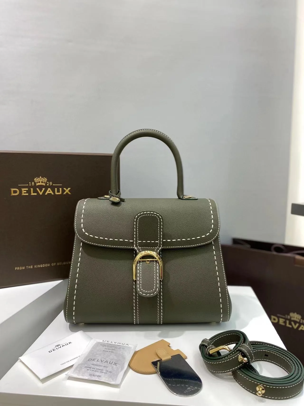 DIOR德爾沃外縫白線手提包