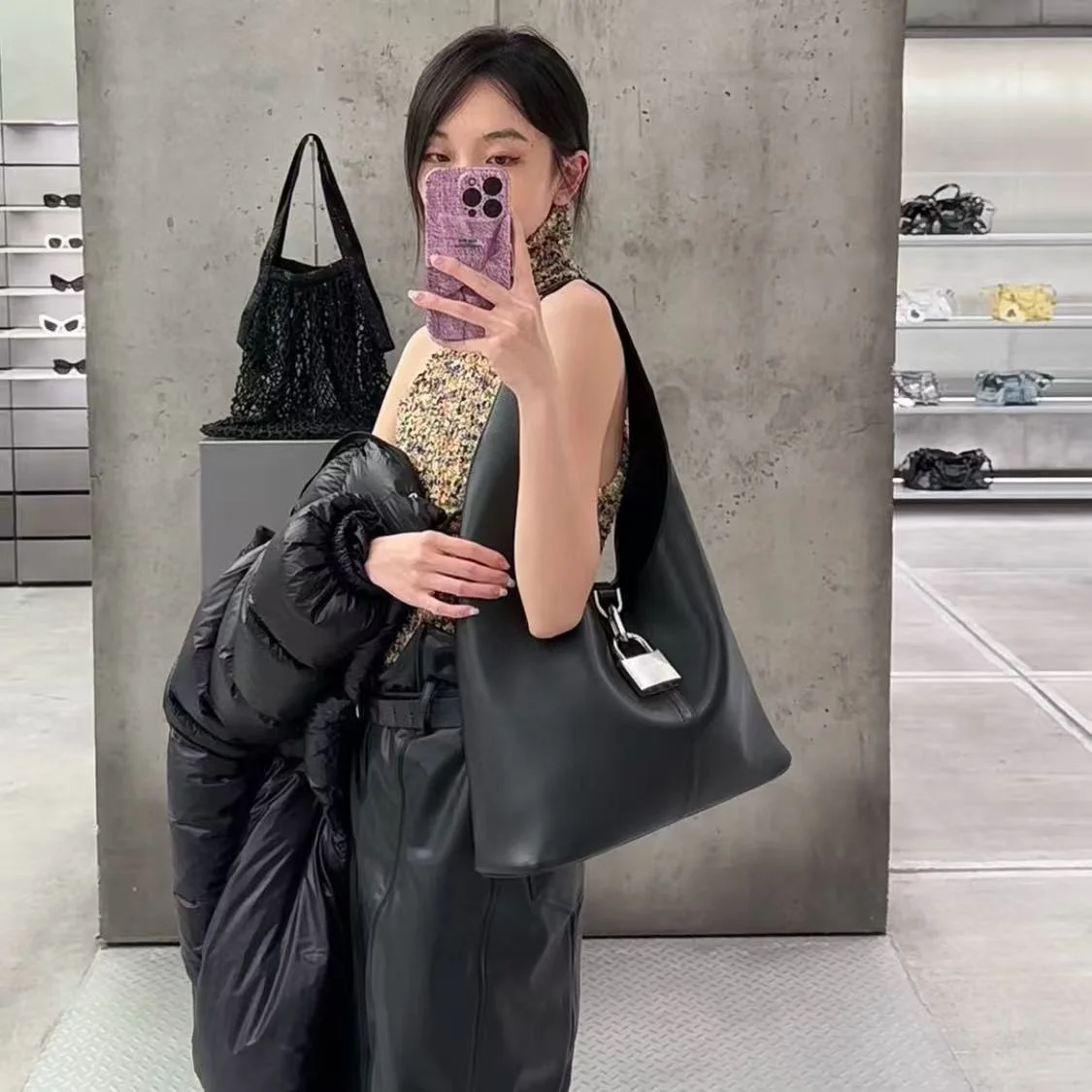 Balenciaga Hobo鎖頭腋下包