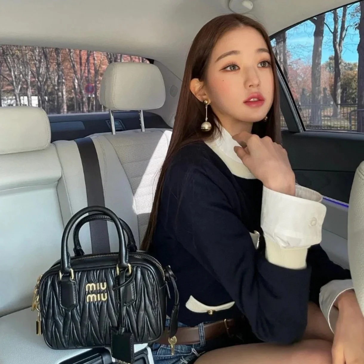 MIU MIU小正方形保齡球包（小號）