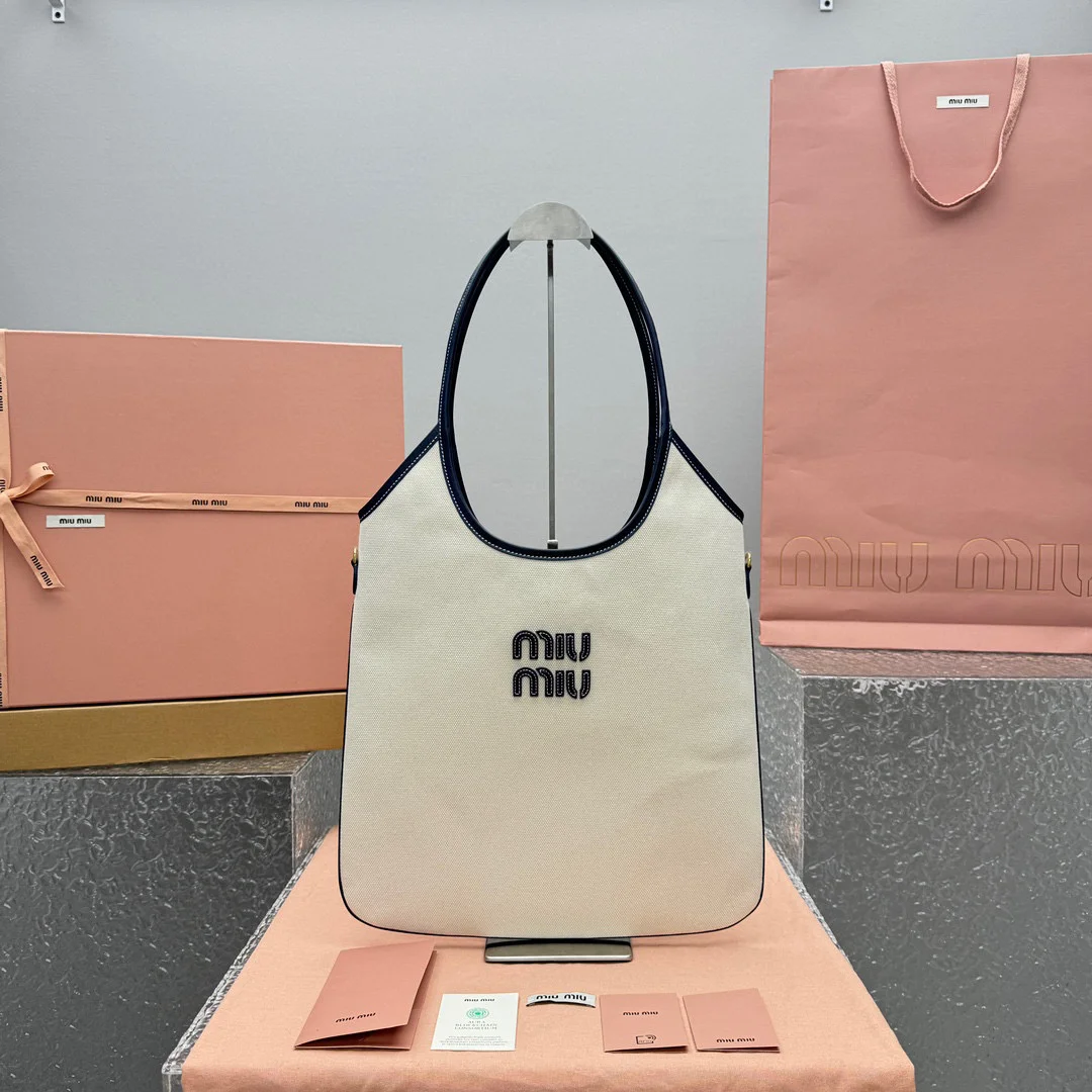 MIU MIU藍色撞色帆布Hobo包