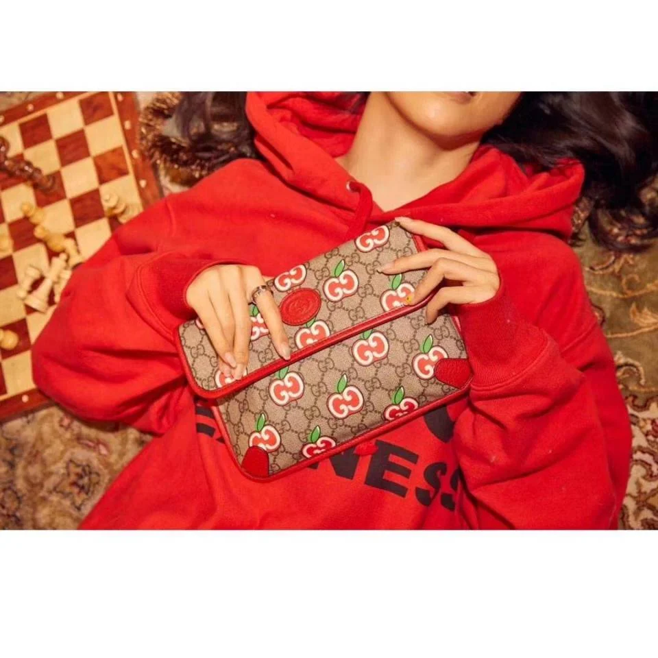 GUCCIPadlock雙G印花蘋果胸腰包
