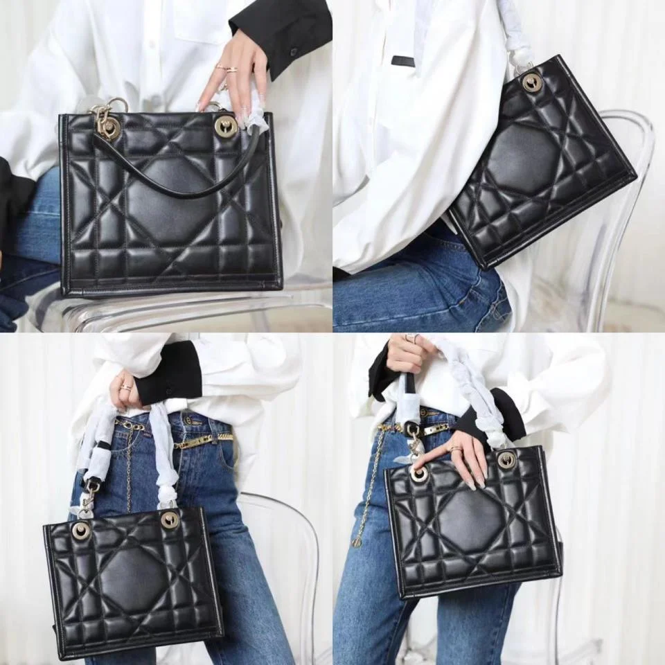DIOR22秋冬新品Essential購物袋