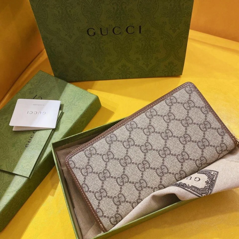 GUCCI老花雙G拉鏈長夾(棕色)