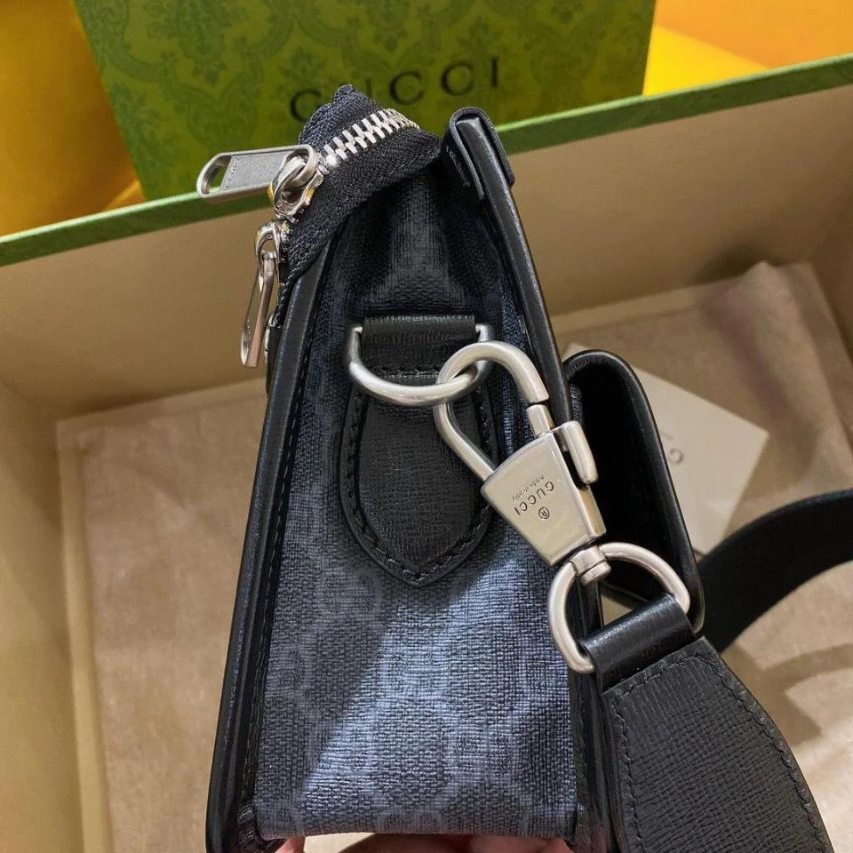 GUCCIRetro互扣式郵差包(黑色)
