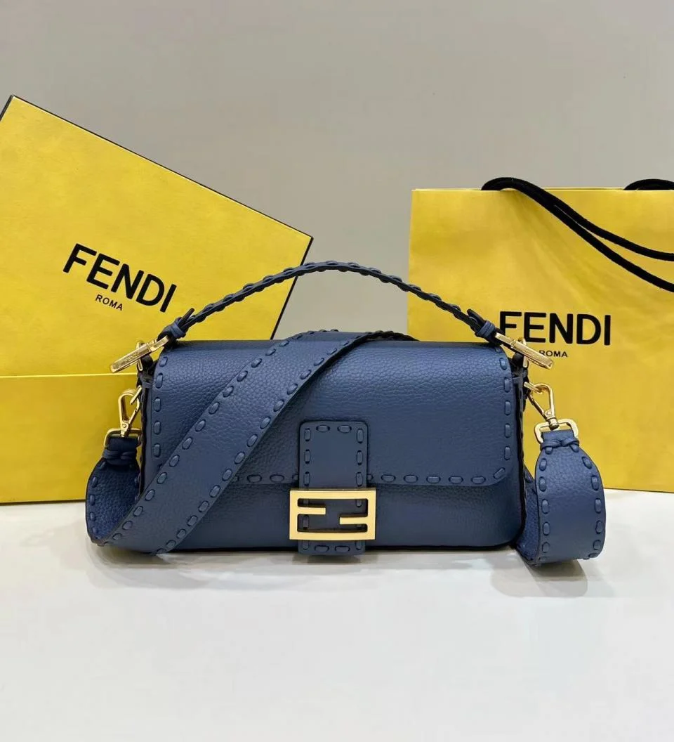 FENDI手縫法棍包(摩洛哥藍)