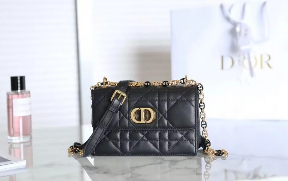DIORMiss Caro迷你手袋(黑色)