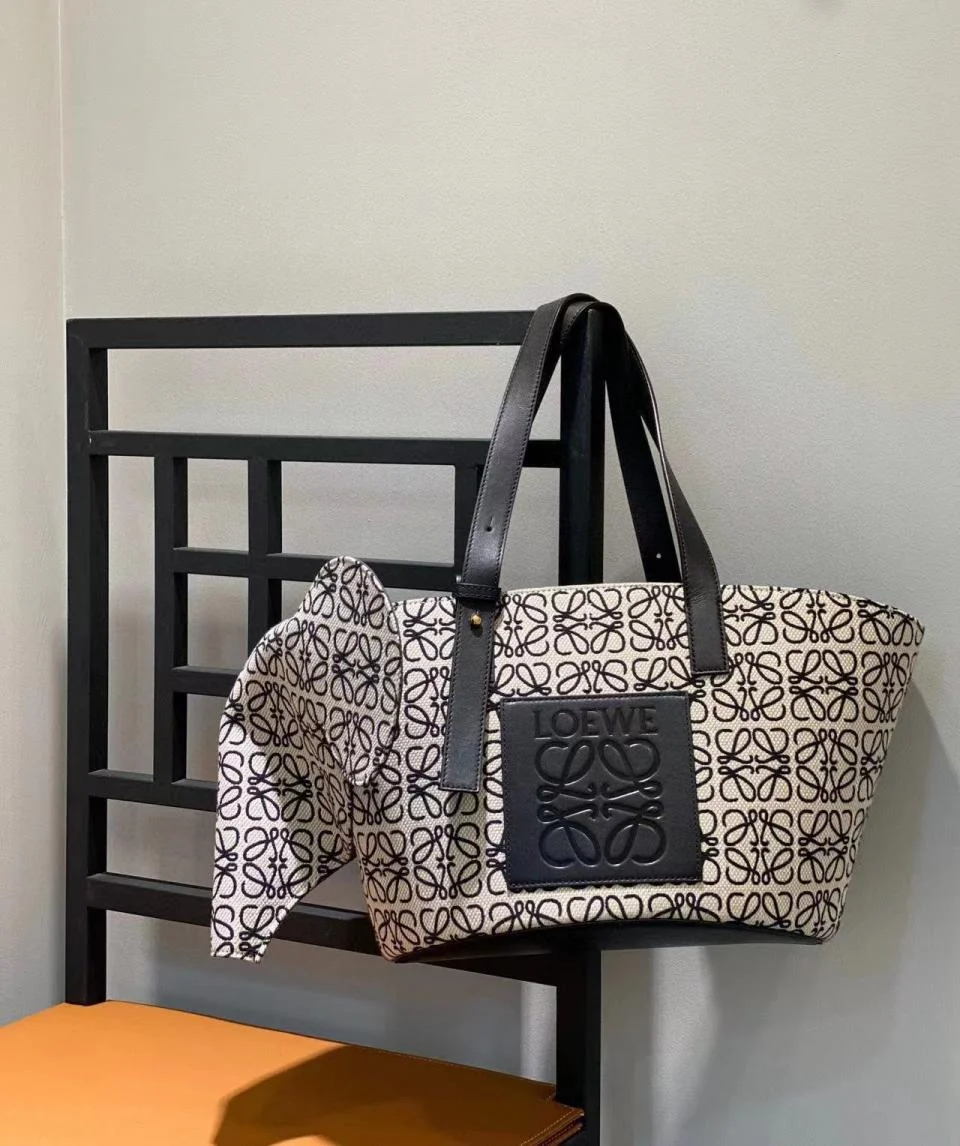 LOEWE黑白大象菜籃子