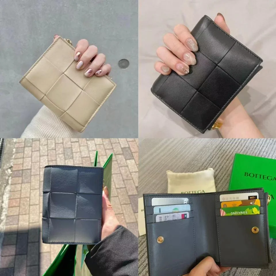 BVERSACE大格子對折短夾