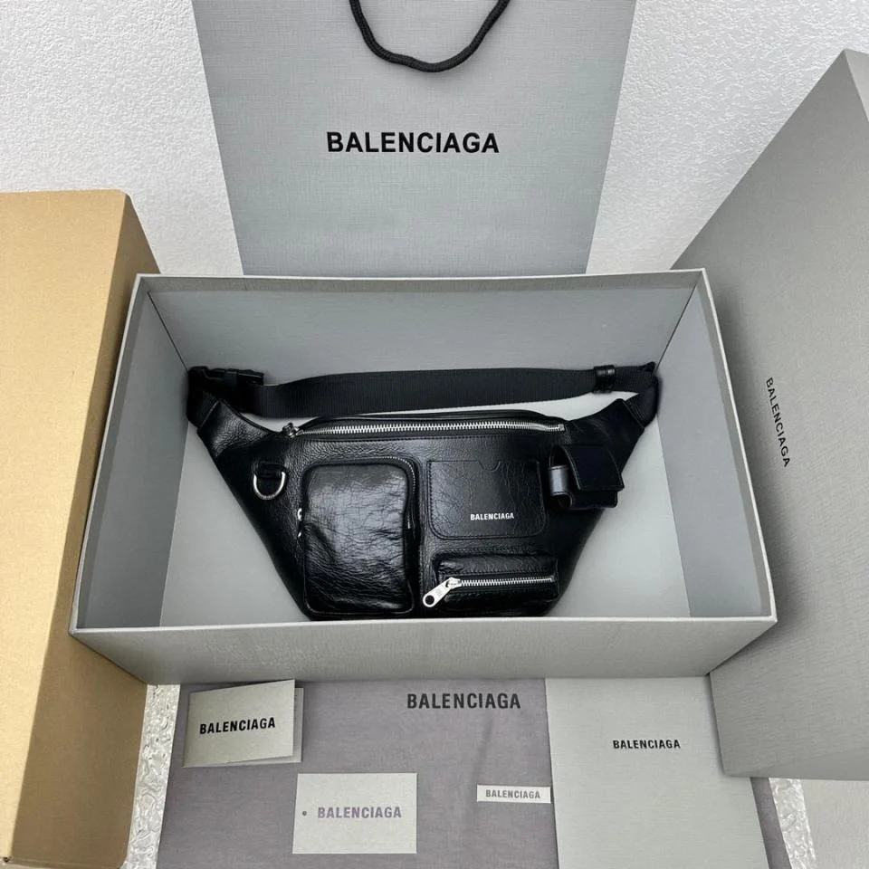 BVLGARI多功能腰包