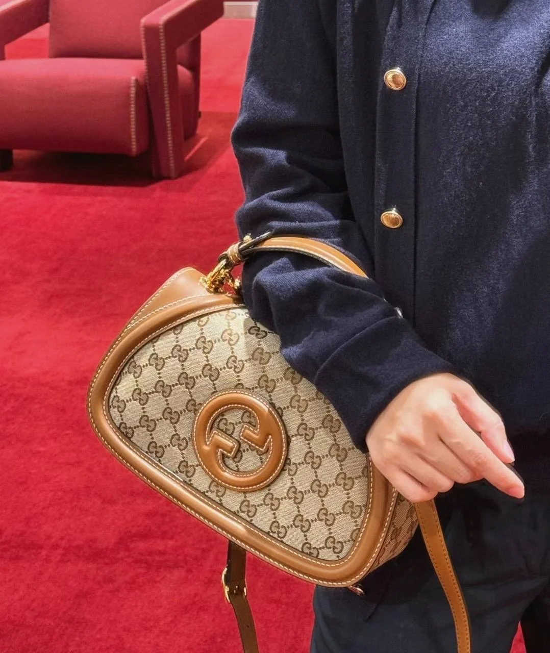 GUCCIBlondie系列小號斜背包