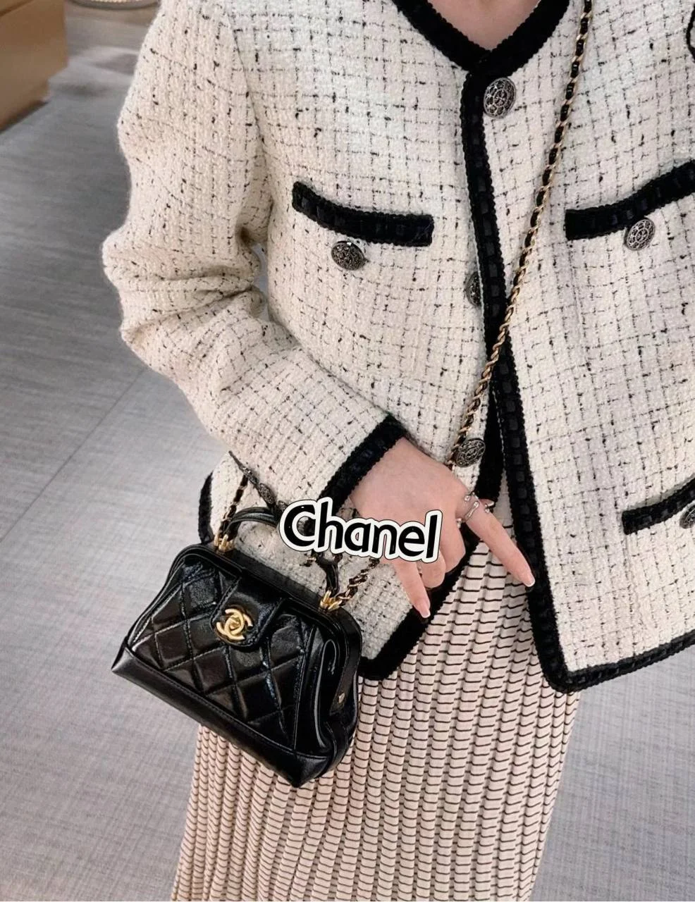 CHANEL24a手提醫生包(中號)
