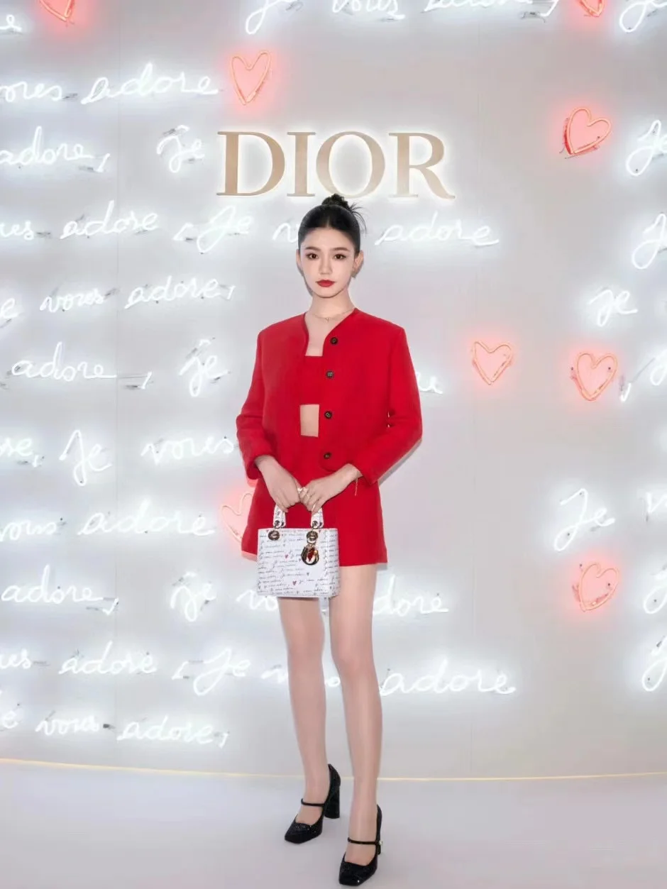 DIOR七夕限定戴妃包