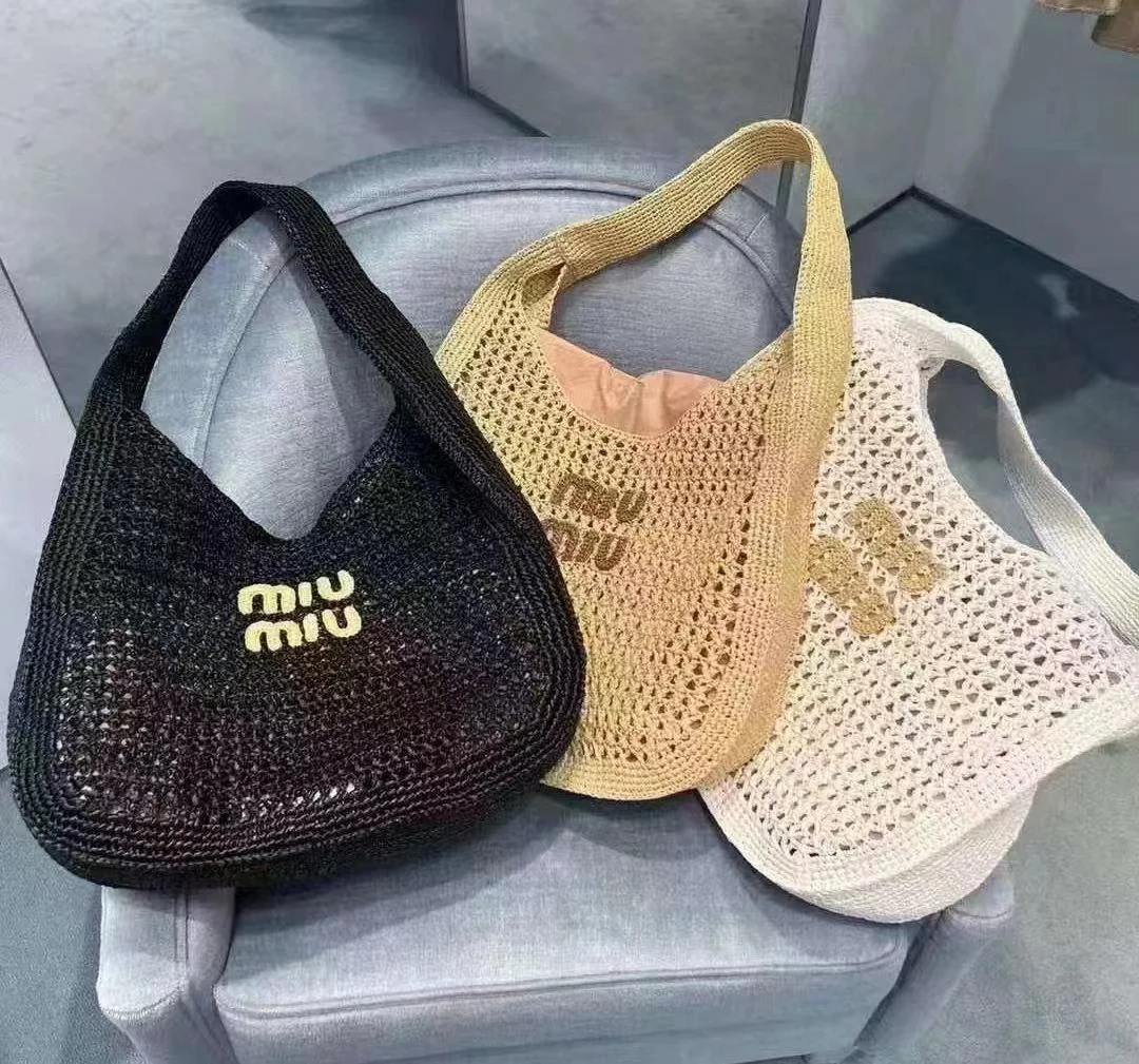 Miu家月形拉菲草編織包