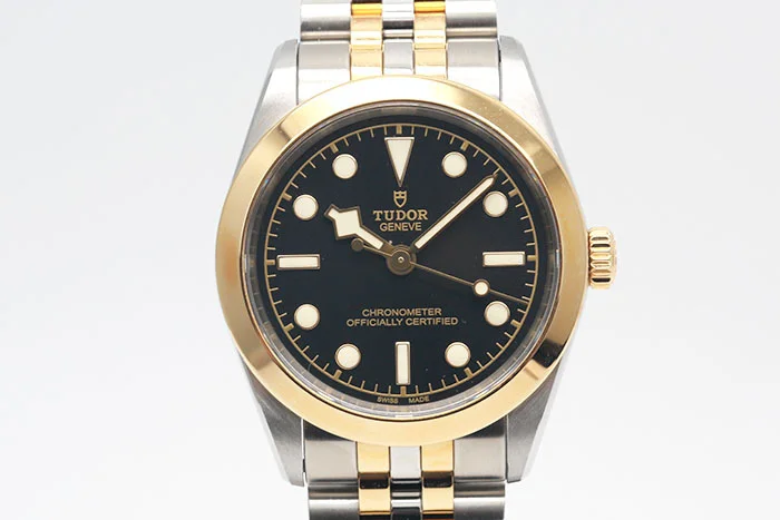 Tudor 帝舵 BLACK BAY 79603 18K黃金及鋼 黑色面盤夜光時標 自動上鍊 2026.03未使用品 31mm