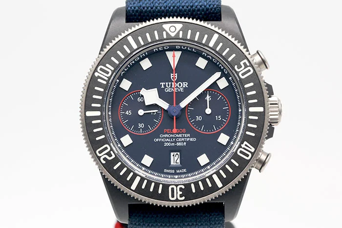 Tudor 帝舵  Pelagos FXD 25807KN 紅牛帆船隊錶鍛造碳材質 計時累計功能 2023.09盒單齊全 43mm