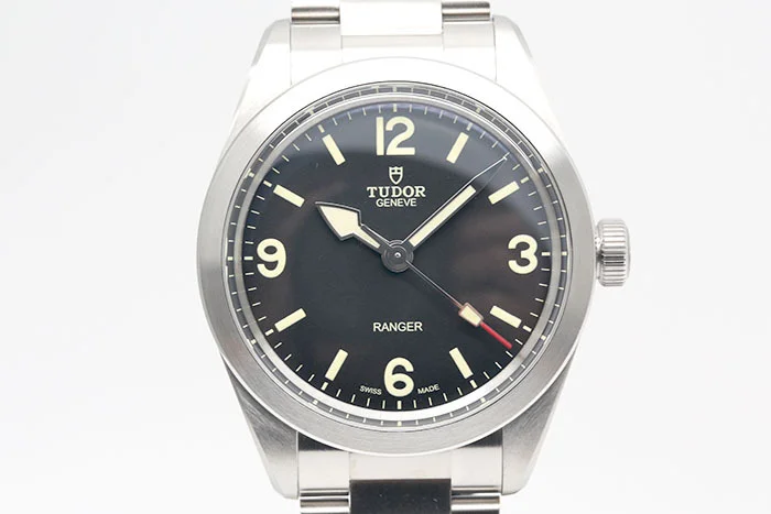 Tudor 帝舵 Ranger 79950 不鏽鋼 黑色12/3/6/9夜光時標面盤 MT5402自動上鍊 2026.03未使用品 39mm
